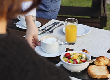 Desayuno buffet en Hotel Cottage.