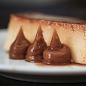 Gastronomia Hotel Cottage. Restaurante Rambla de Montevideo, Carrasco, Uruguay.