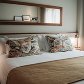 Paseos en bicicleta. Rambla de Montevideo. Hotel Cottage Puerto Buceo