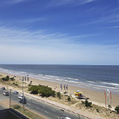 Vista panoramica de la rambla en hotel Cottage Carrasco