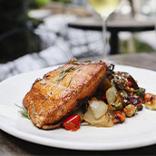 Flan, postre de Uruguay, gastronomía Hotel Cottage, Montevideo Uruguay